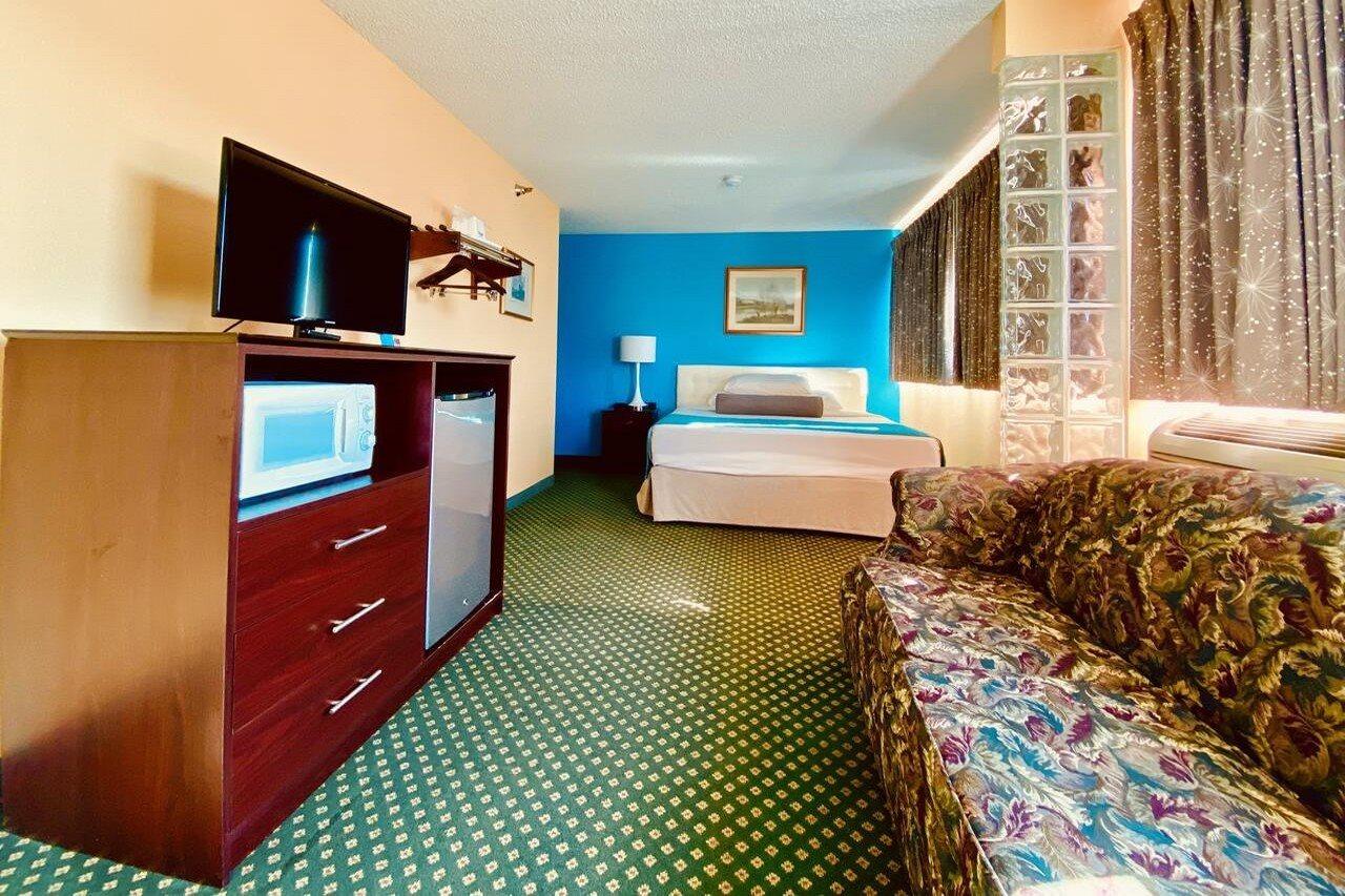 Howard Johnson By Wyndham Denver West Уийт Ридж Екстериор снимка