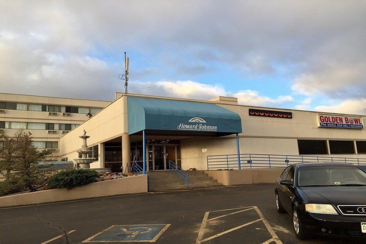 Howard Johnson By Wyndham Denver West Уийт Ридж Екстериор снимка