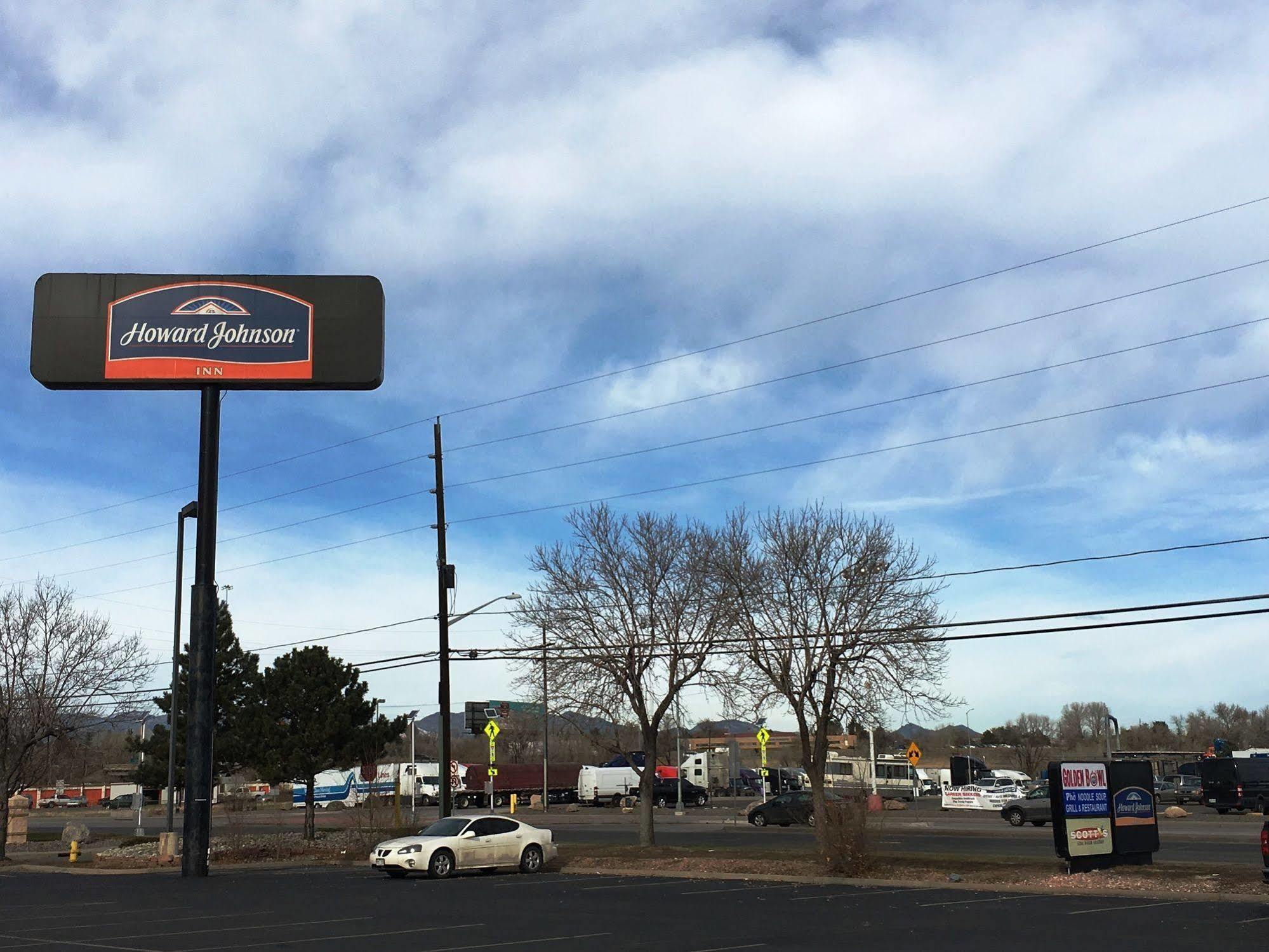 Howard Johnson By Wyndham Denver West Уийт Ридж Екстериор снимка