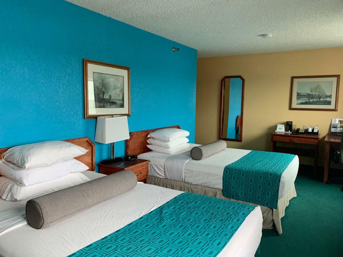 Howard Johnson By Wyndham Denver West Уийт Ридж Екстериор снимка
